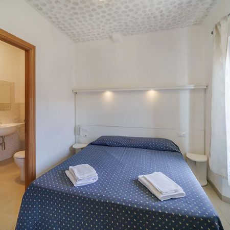 Affittacamere Vista Mare Porto Azzurro Eksteriør billede