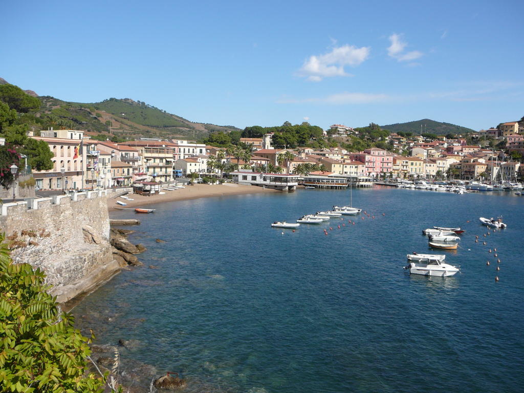 Affittacamere Vista Mare Porto Azzurro Eksteriør billede
